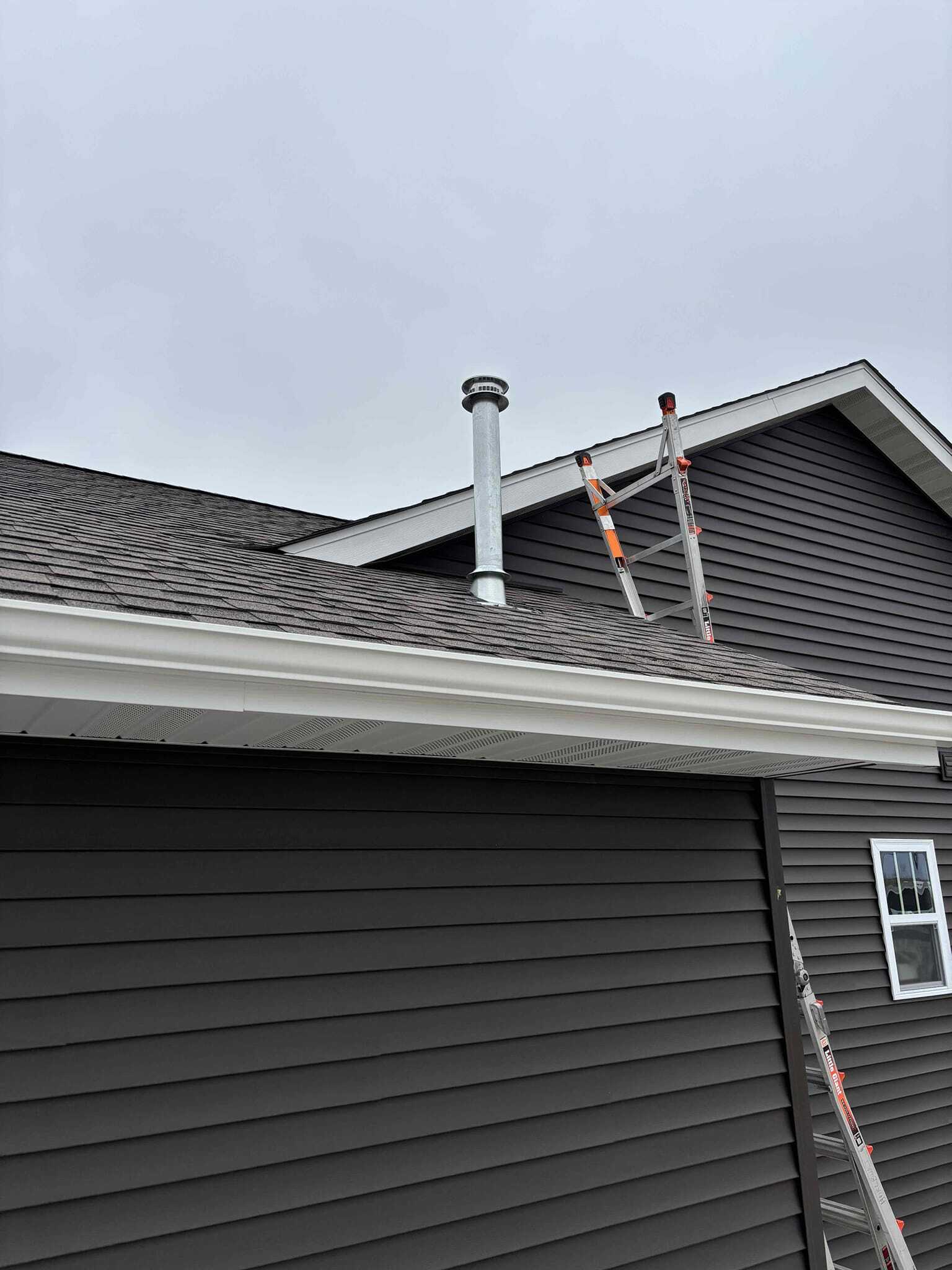 Includes:
-Gas Line and Fittings
-Gas Manifold
-Vent Kit
-Honeywell Digital Programmable Thermostat
-Installation