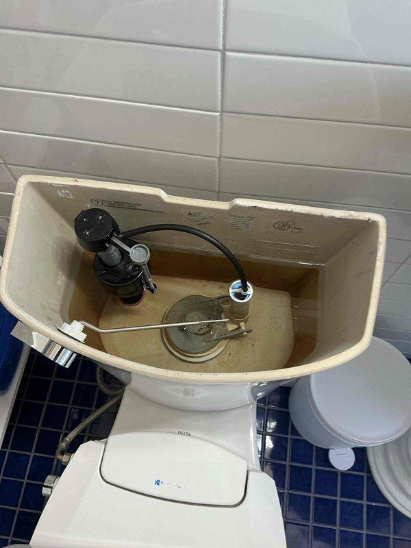 Responded to customer request regarding leaking garbage disposal. Upon inspection, confirmed active leak from existing unit. Removed failed disposal and installed new replacement garbage disposal, resolving the leak issue. System tested and functioning properly.