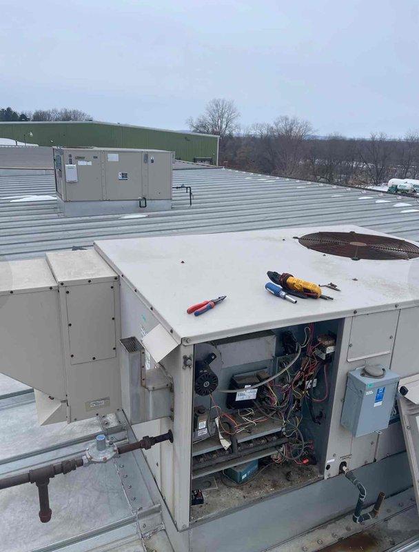 Durand, WI - Successfully replaced the combustion inducer assembly on rooftop unit as ordered. Installed new combustion blower, verified proper operation, and confirmed all systems functioning correctly.