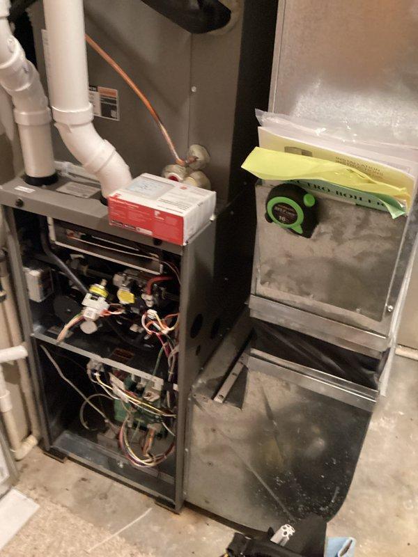 Performed annual maintenance on 2-year-old Lennox gas furnace. Cleaned condensate line and flame sensor, inspected system components, and verified proper operation. Replaced 16x25 air filter and completed comprehensive tune-up with all systems functioning optimally.