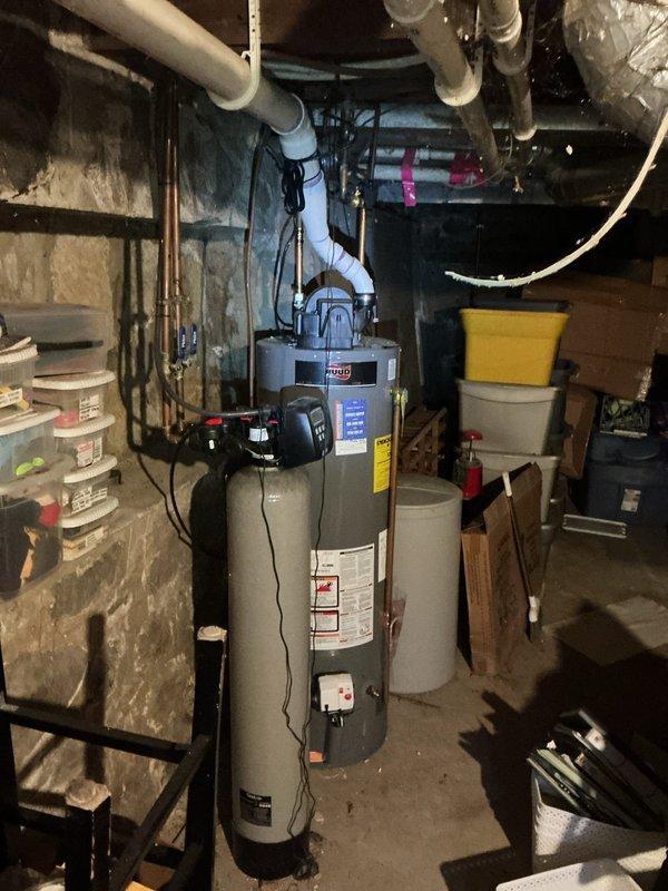 Conducted comprehensive plumbing inspection of noisy toilet exhibiting hammer-like sounds during flushing. Diagnostic assessment revealed internal component failure requiring full unit replacement. Scheduled replacement service for Thursday.